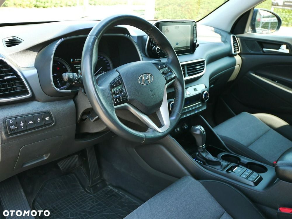 Hyundai Tucson 1.6 GDi 2WD DCT Select - 19