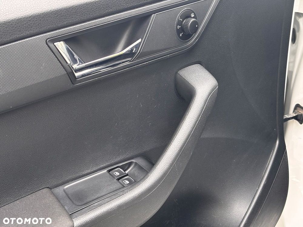 Skoda Fabia 1.0 TSI Ambition - 11