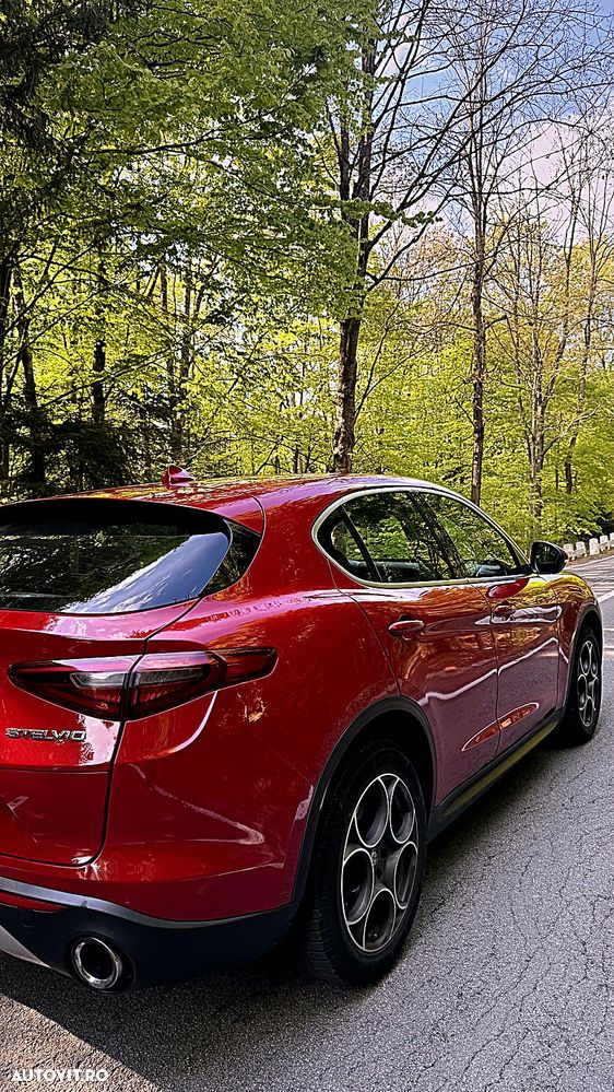 Alfa Romeo Stelvio 2.0 Turbo AWD AT8 Veloce - 18
