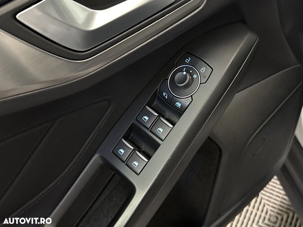 Ford Focus - 15