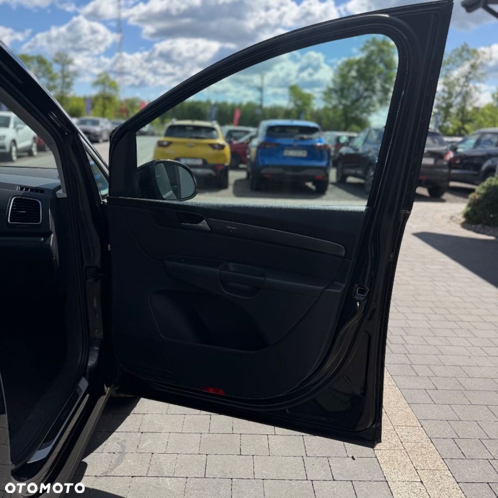 Volkswagen Sharan - 34