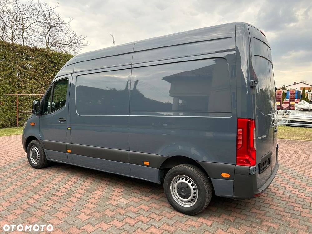 Mercedes-Benz Sprinter 314 - 10