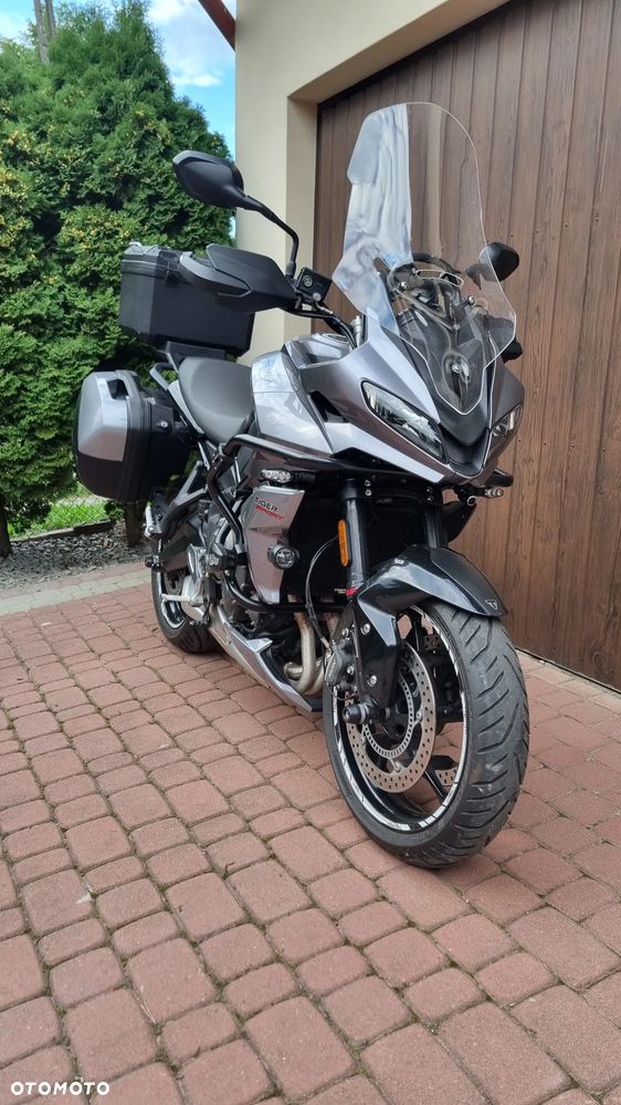 Triumph Tiger - 31