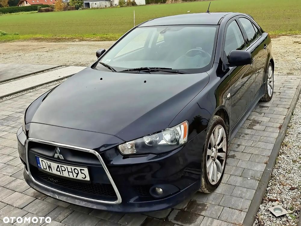 Mitsubishi Lancer - 5