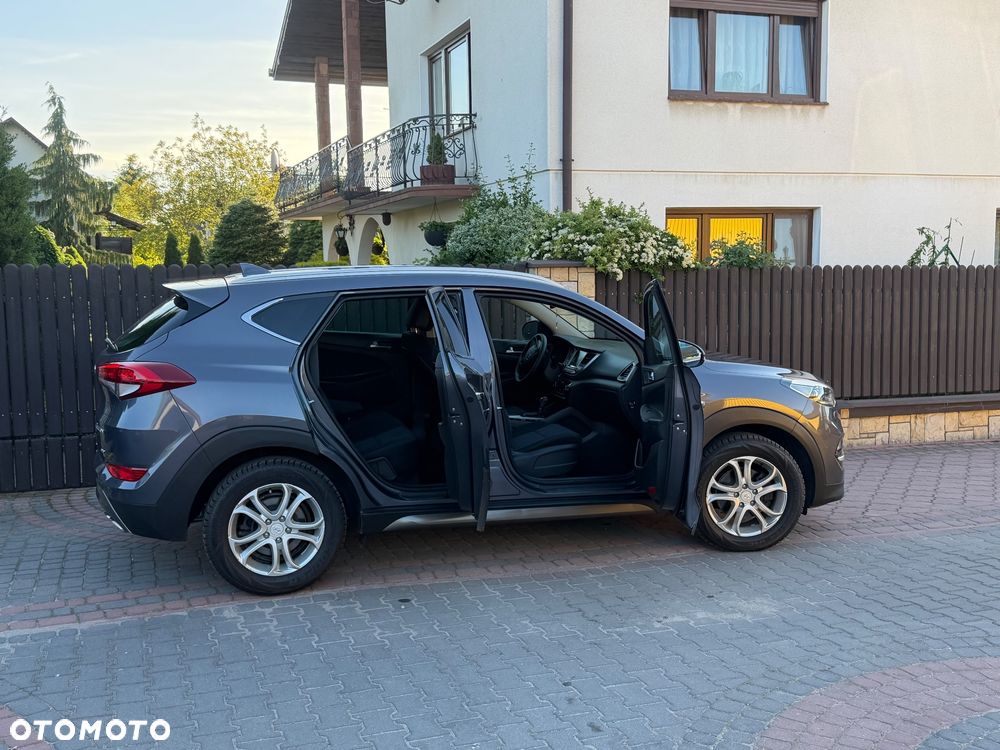 Hyundai Tucson 2.0 CRDi 4WD Automatik Passion Plus - 12