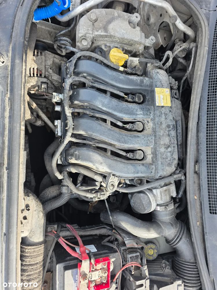 Renault Megane 1.6 16V Air - 5