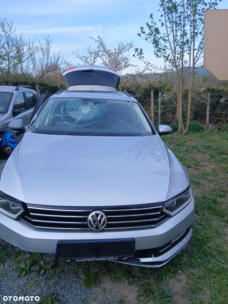Volkswagen Passat 1.6 TDI (BlueMotion Technology) Comfortline - 1