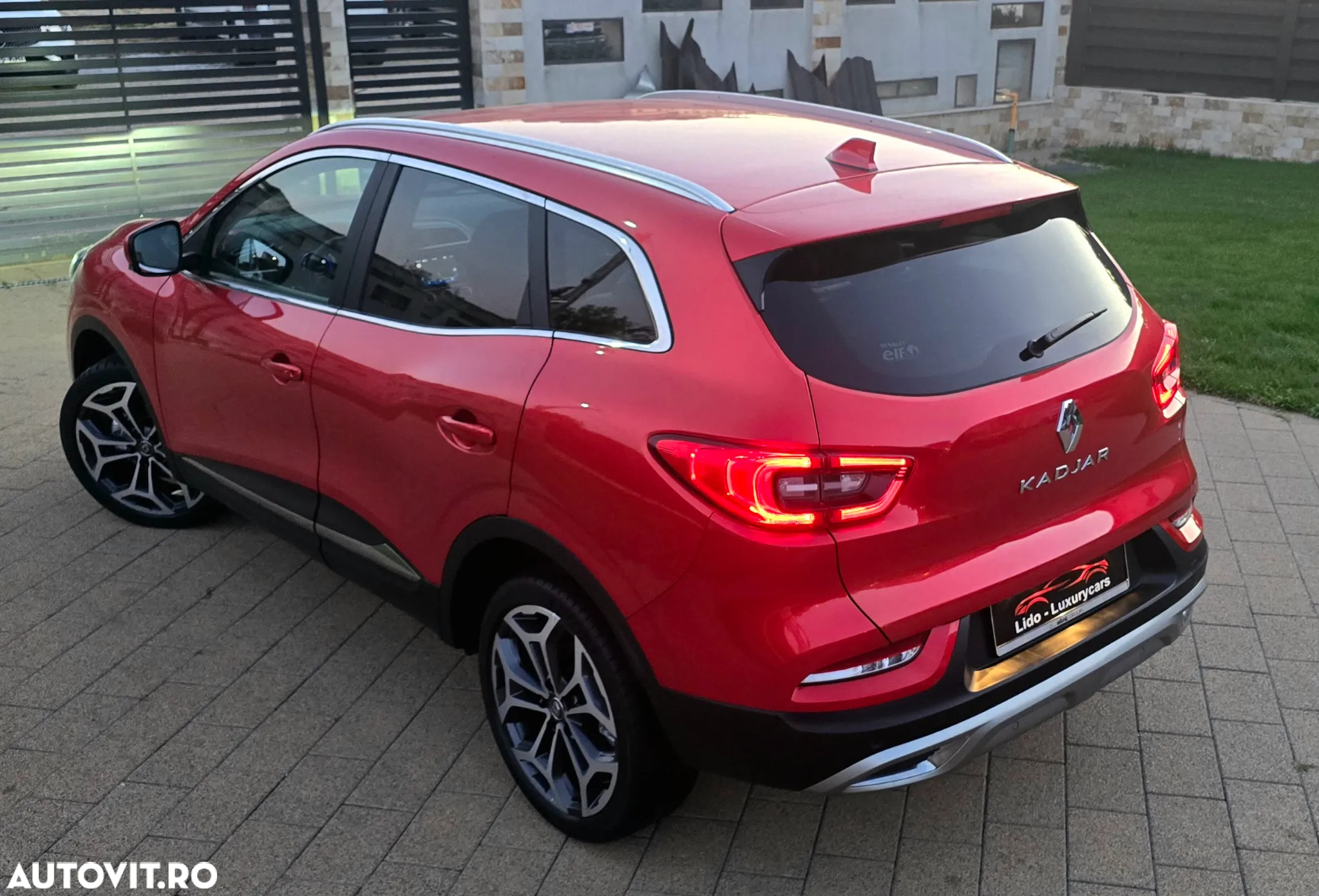 Renault Kadjar TCe 140 GPF BOSE EDITION - 25