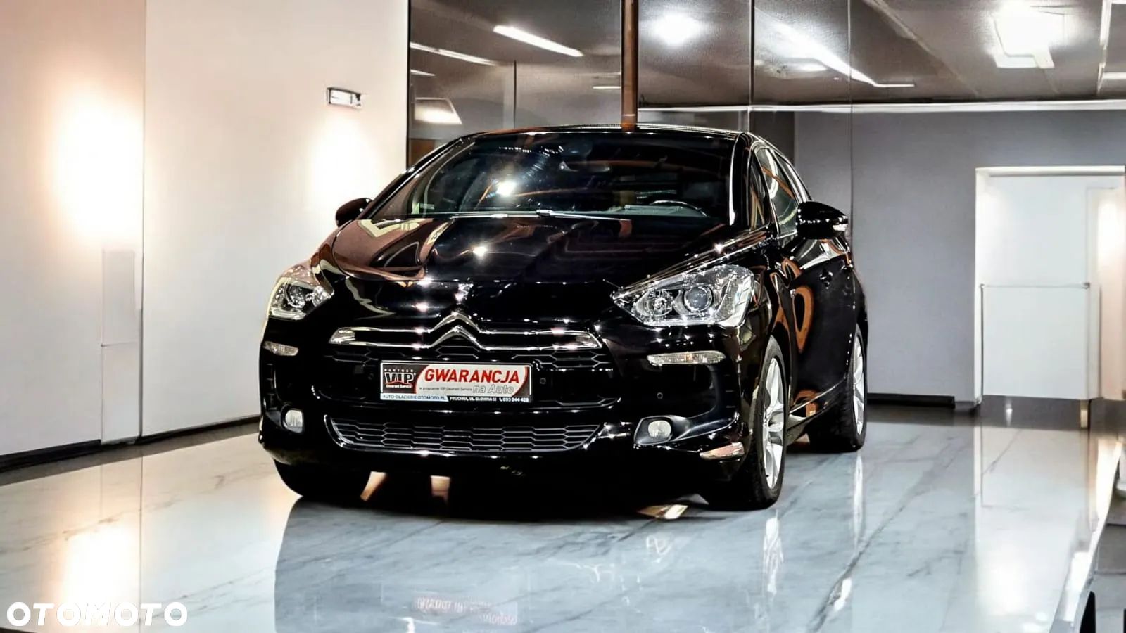 Citroën DS5 HDi 165 SportChic - 1