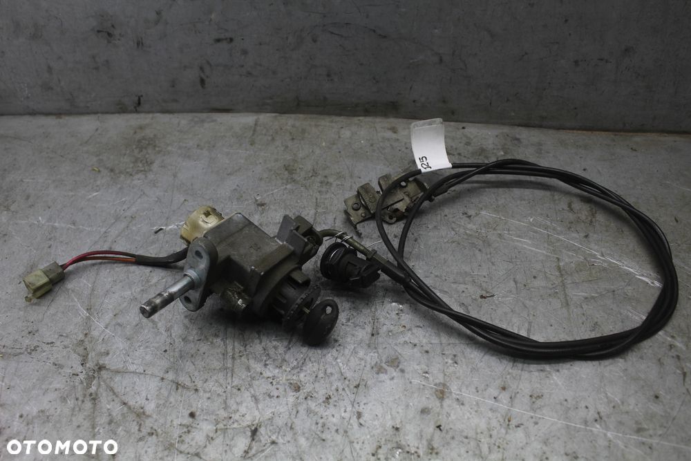 Aprilia Scarabeo 125 200 07r wtrysk FI Stacyjka klucz - 2