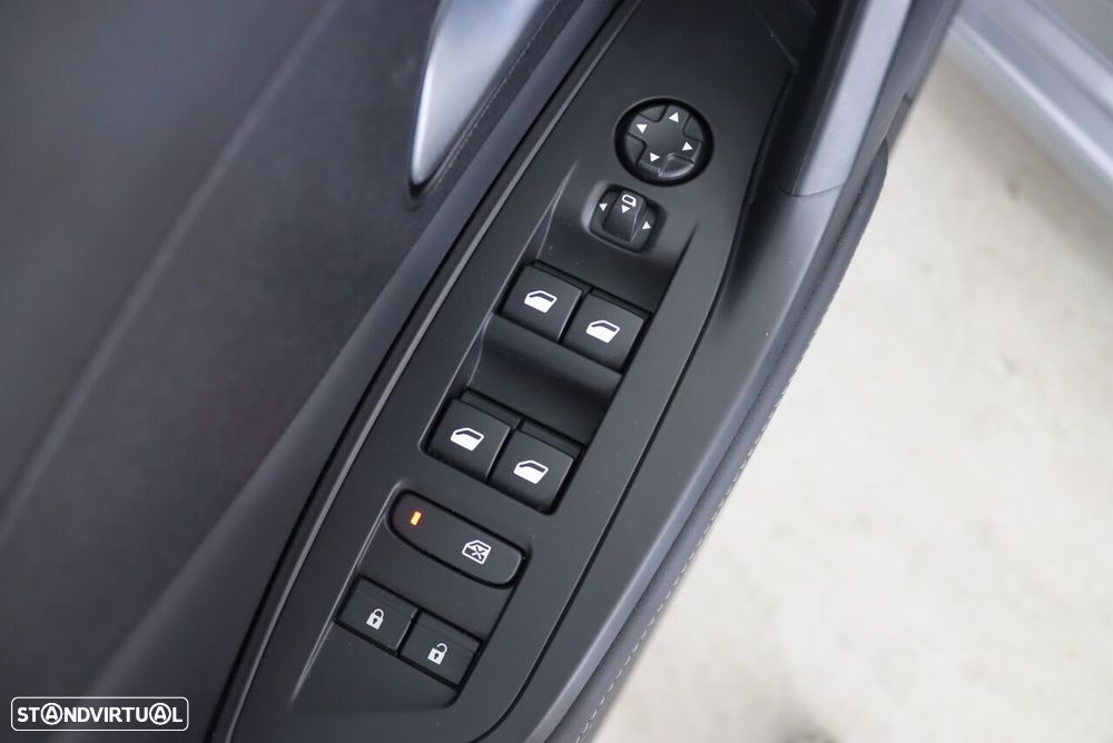 Peugeot 308 SW 1.2 Hybrid Allure e-DCS6 - 16