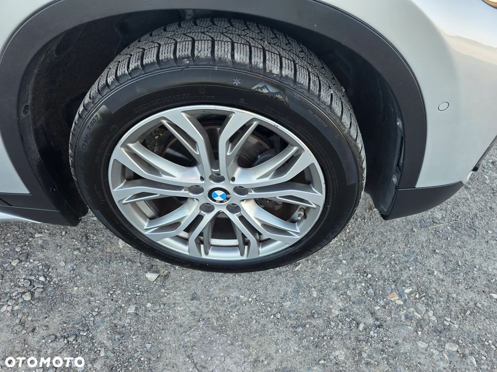 BMW X1 sDrive18d Sport Line sport - 13