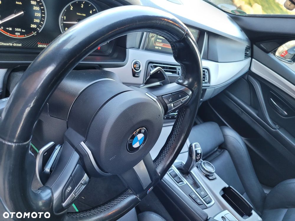 BMW Seria 5 530d xDrive Sport-Aut Luxury Line - 17