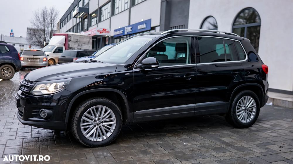 Volkswagen Tiguan 2.0 TDI DPF 4Motion BlueMotion Technology DSG Sport & Style - 16