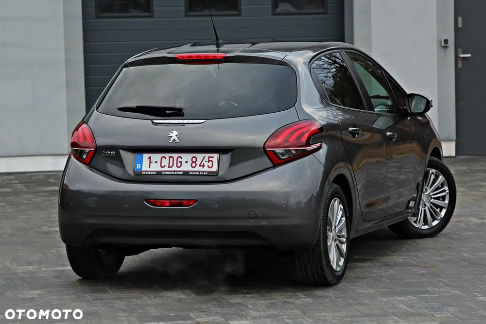 Peugeot 208 1.2 PureTech Style - 3