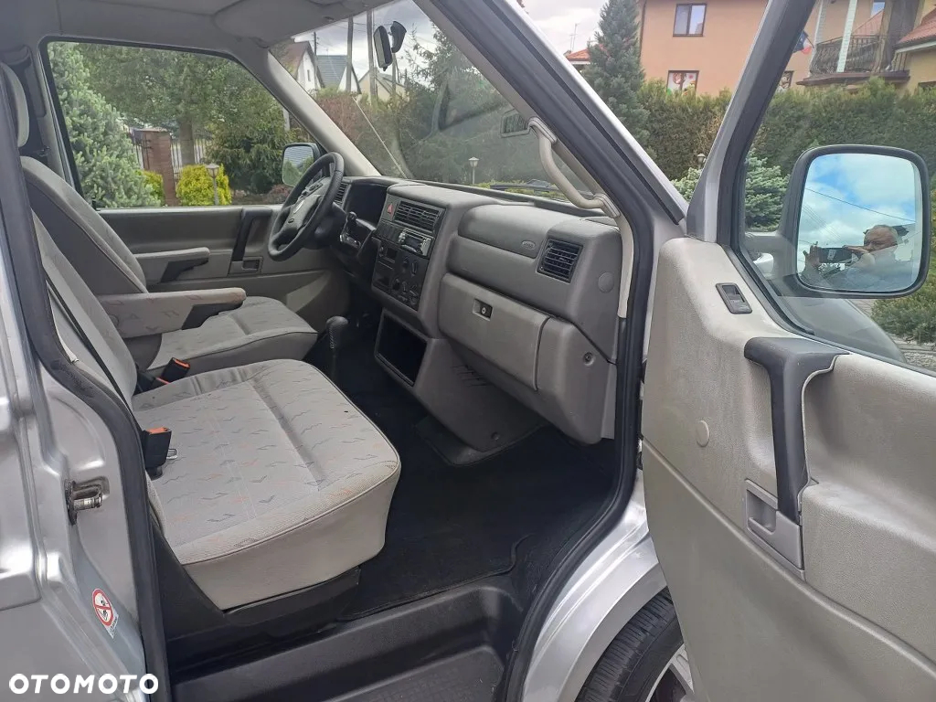 Volkswagen Transporter - 7