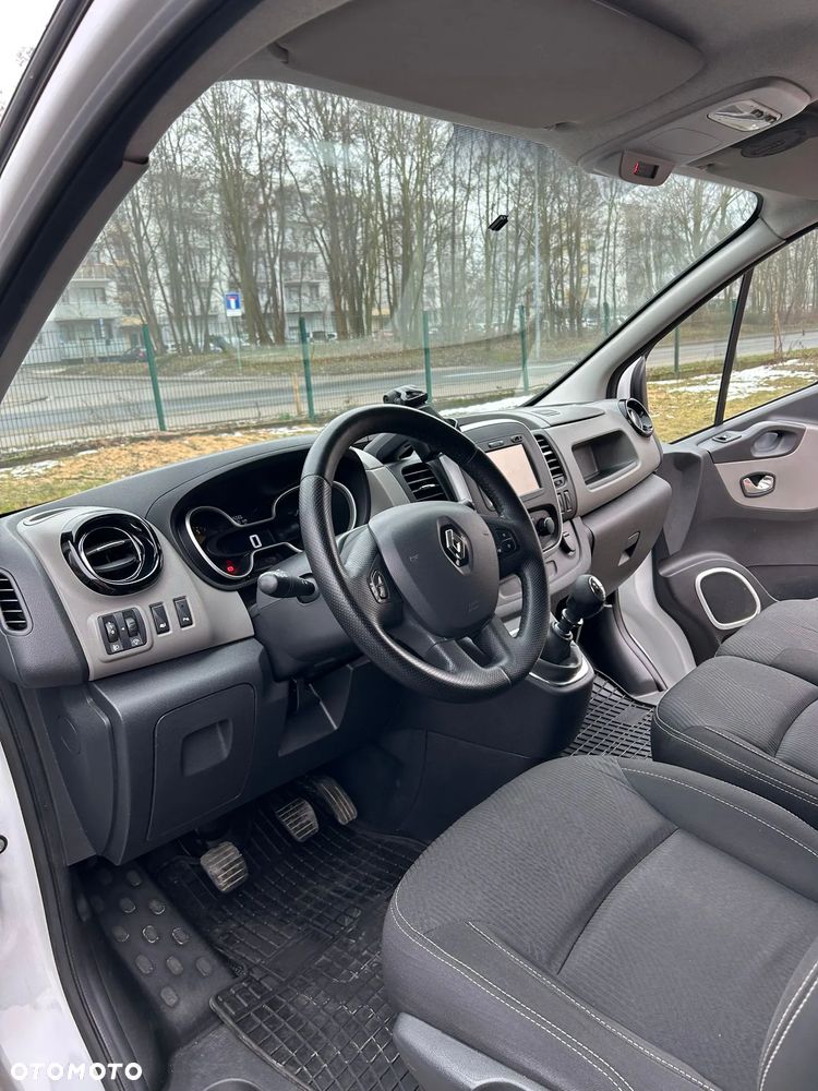 Renault Trafic - 15