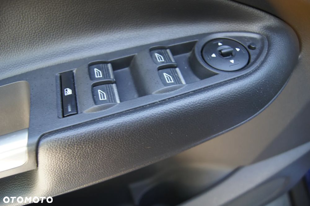 Ford Kuga 1.5 EcoBoost 2x4 Trend - 20