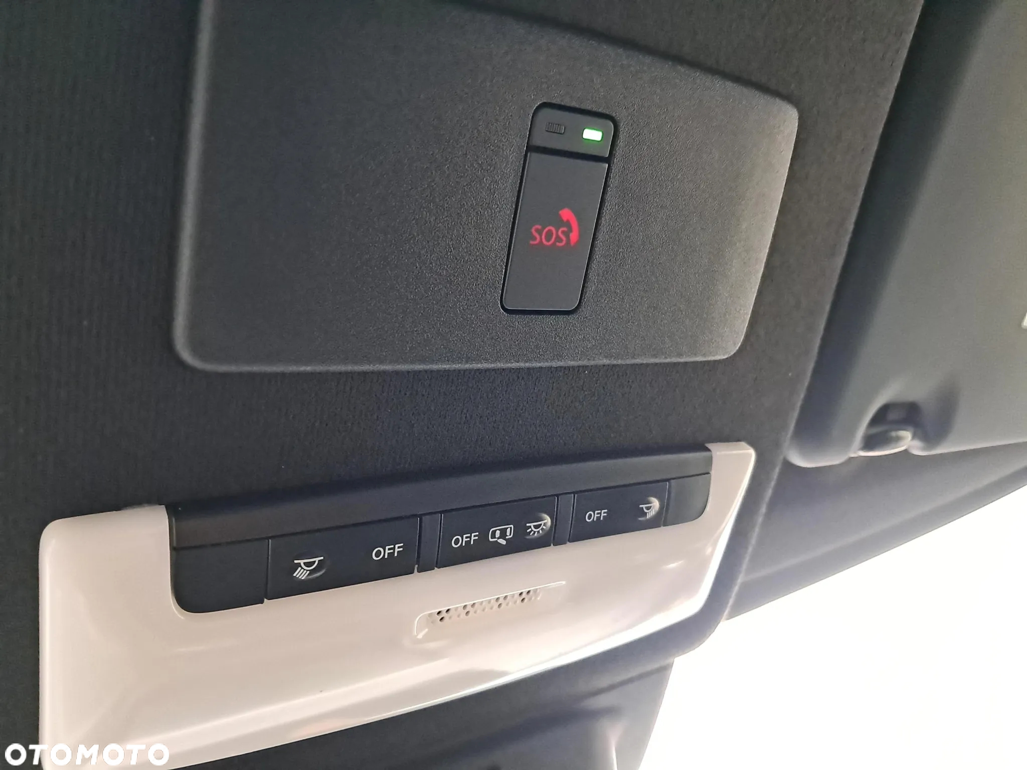 Nissan Juke 1.0 DIG-T N-Connecta - 28