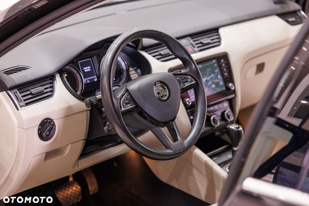 Skoda Octavia 1.4 TSI Style DSG - 36