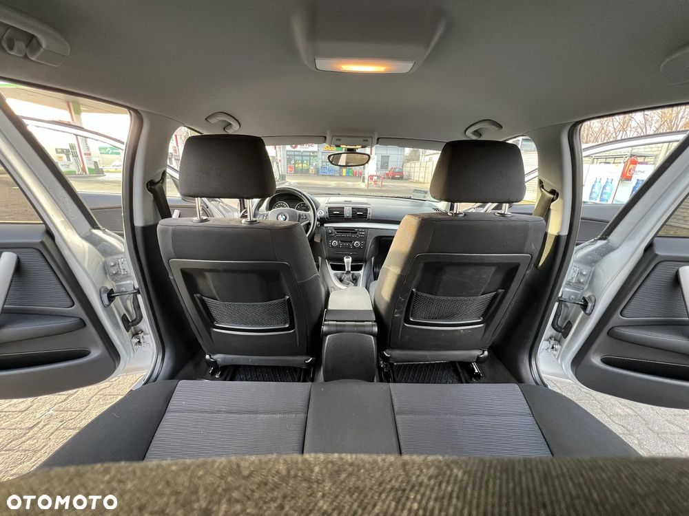 BMW Seria 1 116i - 12