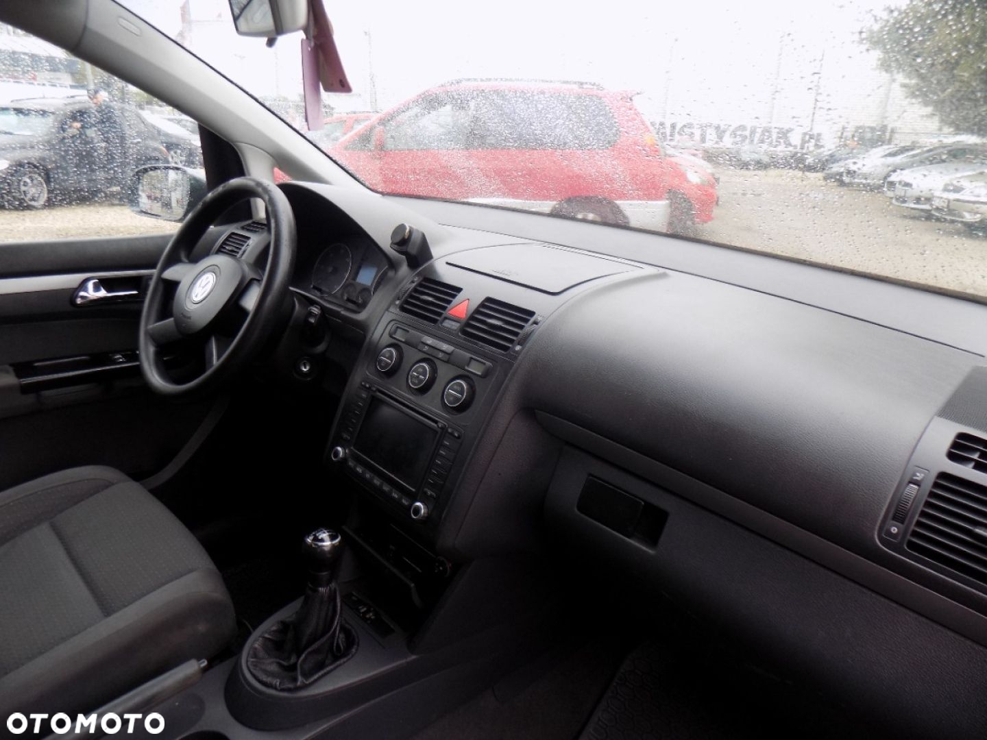 Volkswagen Touran - 7