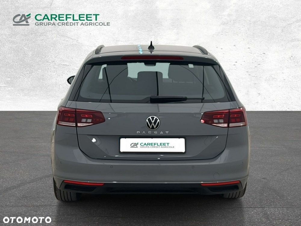 Volkswagen Passat - 6