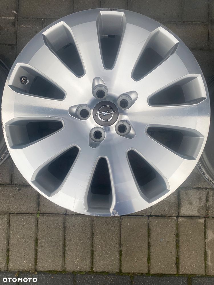 Felgi Opel Insignia 19’ 5x120 - 4