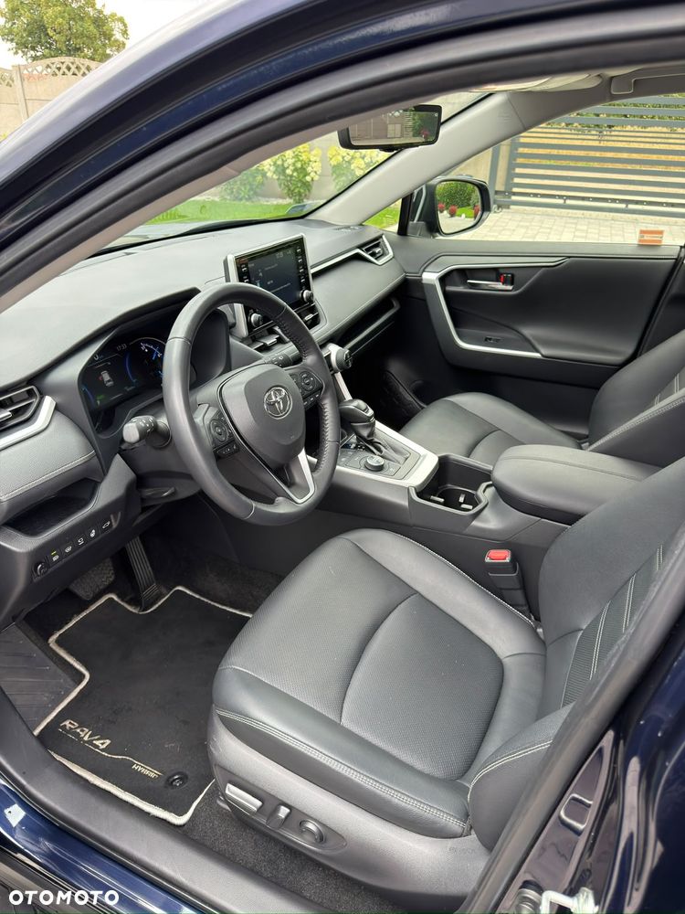 Toyota RAV4 - 7