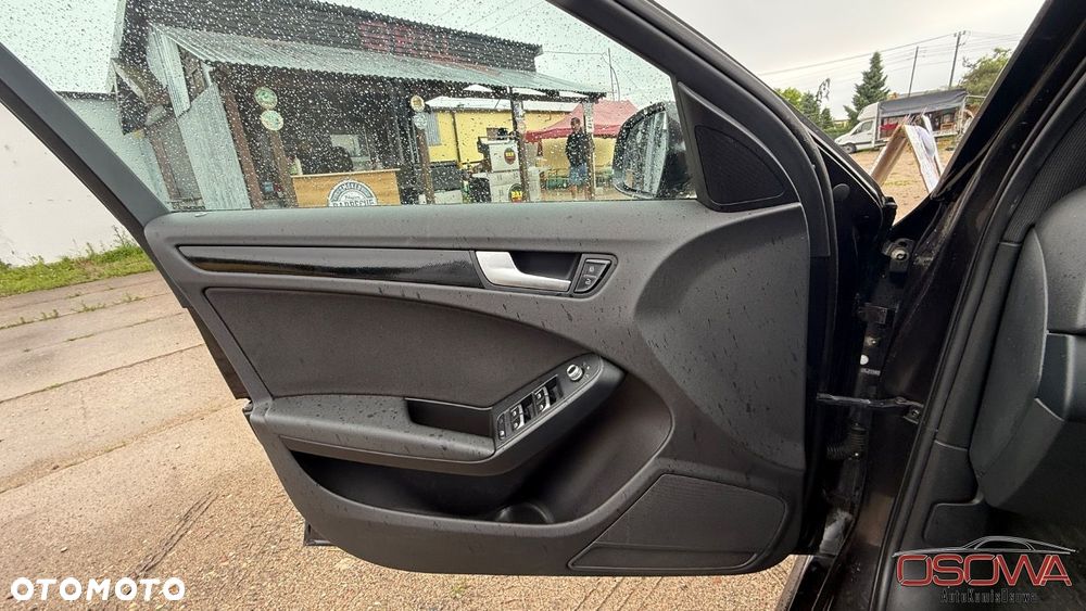 Audi A4 Avant 2.0 TDI DPF quattro S tronic S line Sportpaket - 22
