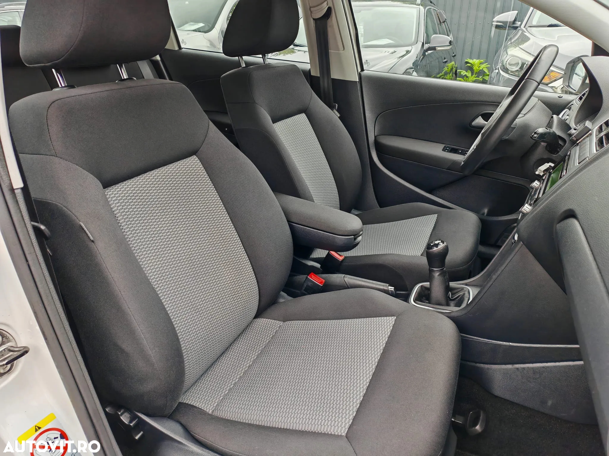 Volkswagen Polo 1.2 TDI Blue Motion - 6