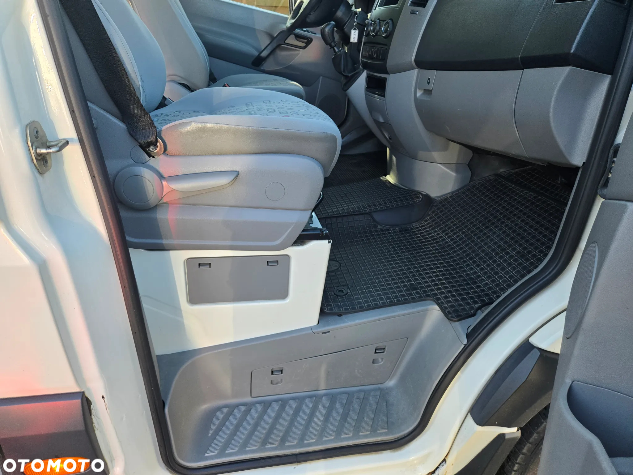 Volkswagen Crafter 50 TDI - 12