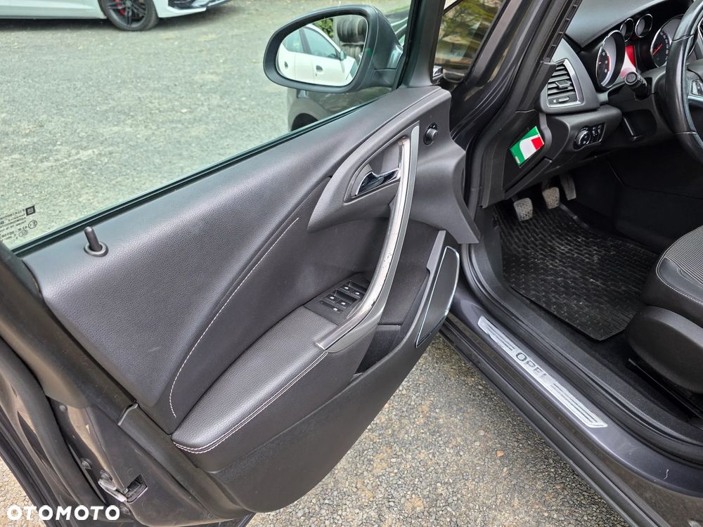Opel Astra 1.6 Cosmo - 19