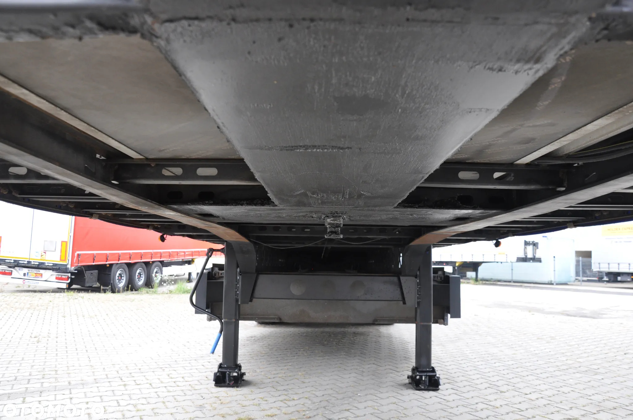 Kögel STANDARD LIGHT 5 720 kg SAF PODNOSZONA OŚ PODNOSZONY DACH KOSZ NA EP - 14