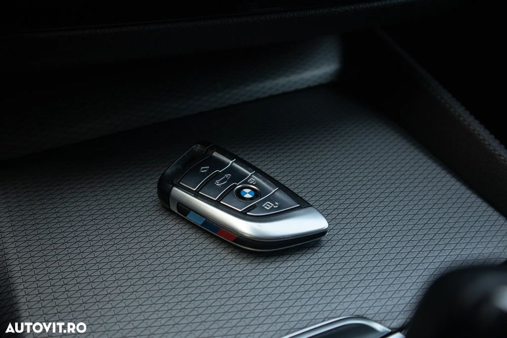 BMW Seria 5 540i xDrive Aut. - 31