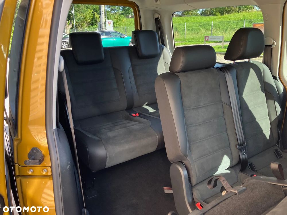 Volkswagen Caddy Maxi 2.0 TDI Highline 4Motion DSG - 20