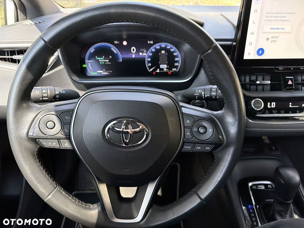 Toyota Corolla 1.8 Hybrid Comfort - 23