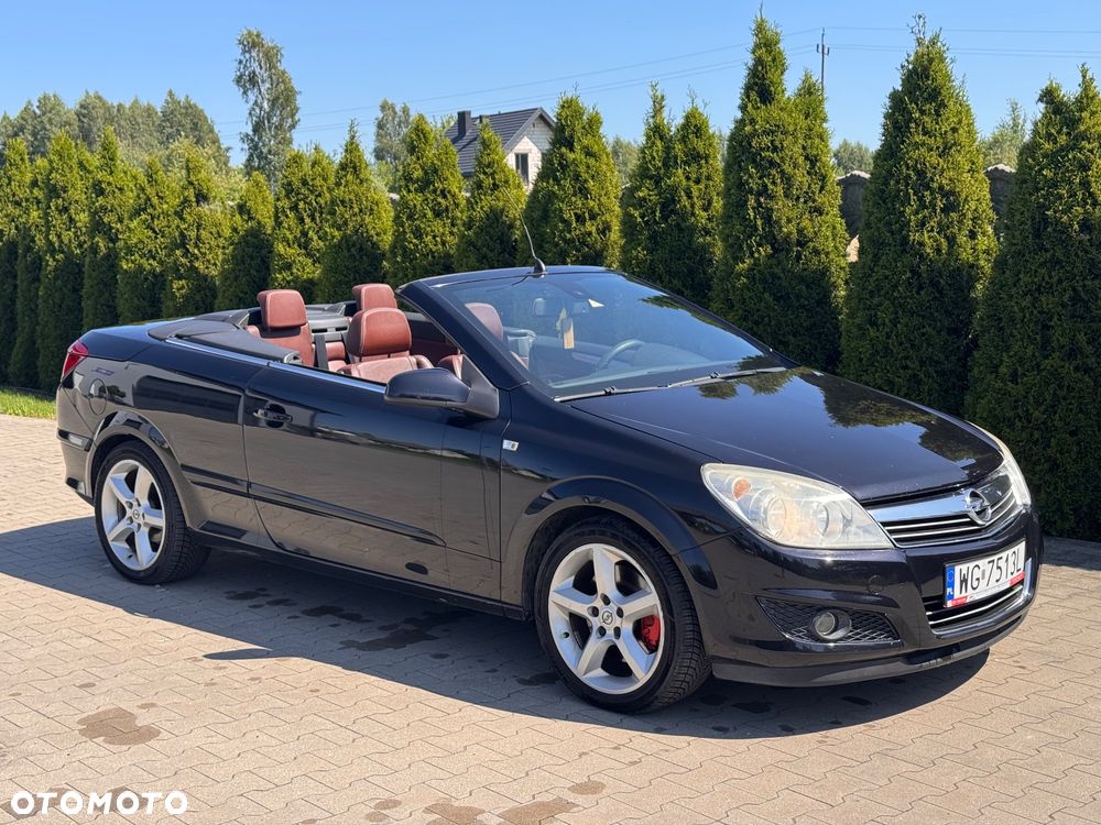 Opel Astra 1.6 Turbo Cosmo - 10