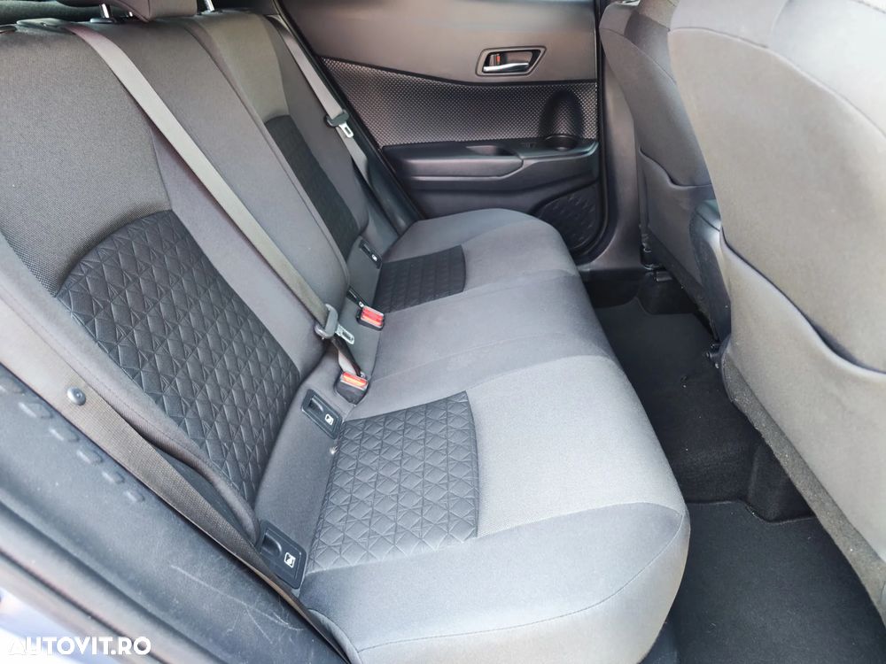Toyota C-HR 2.0 HSD 184 CP 4x2 CVT C-ult - 14