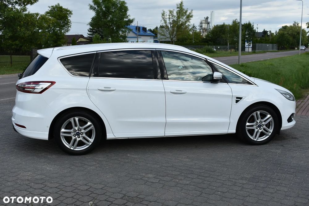 Ford S-Max 2.0 TDCi Titanium - 4