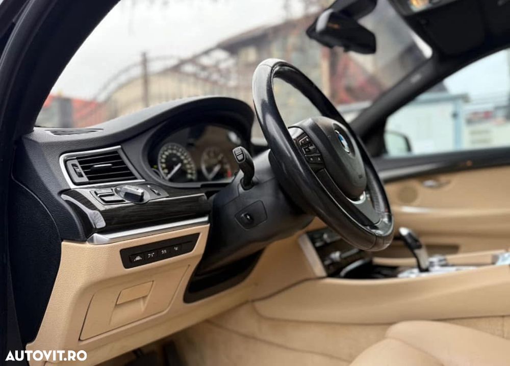 BMW Seria 5 530d xDrive Gran Turismo Aut. Luxury Line - 4