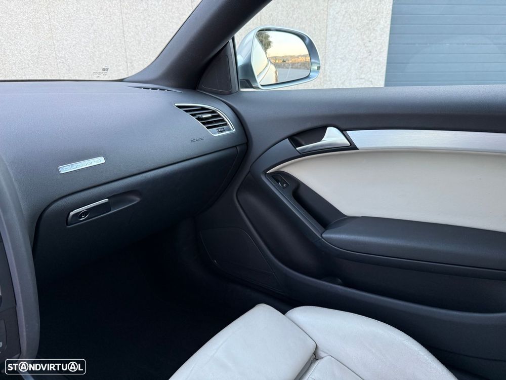 Audi S5 4.2 FSi quattro Tiptronic - 22