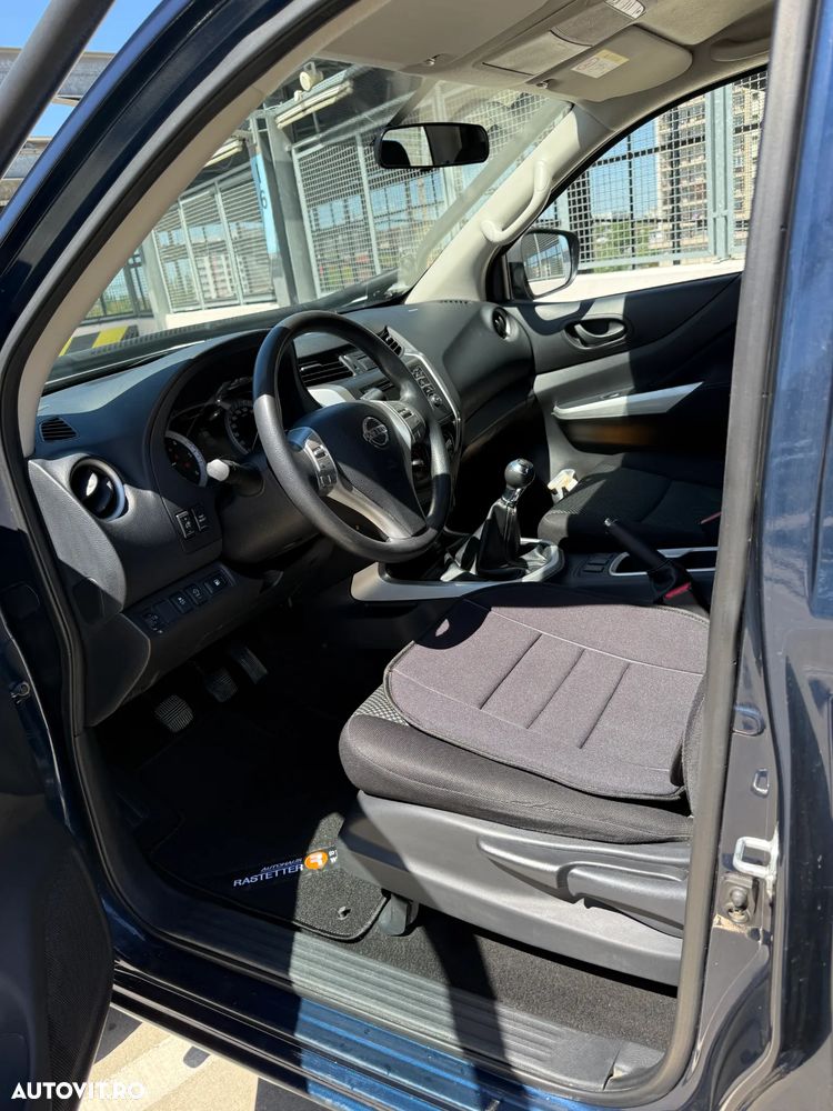 Nissan Navara Double Cab Visia - 13