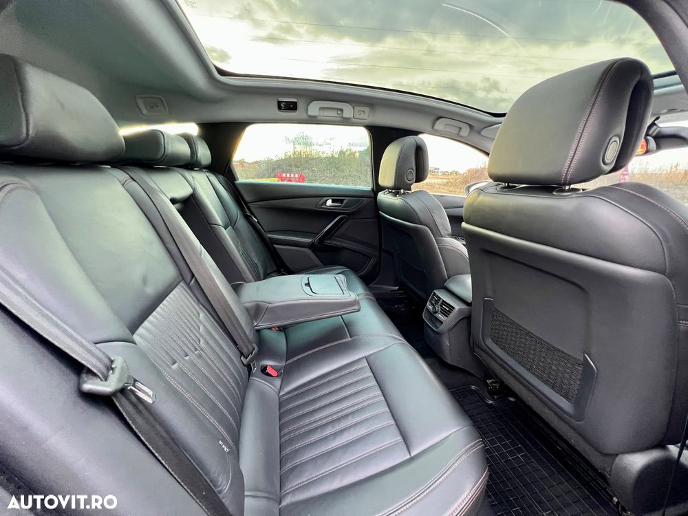 Peugeot 508 RXH Hybrid - 11