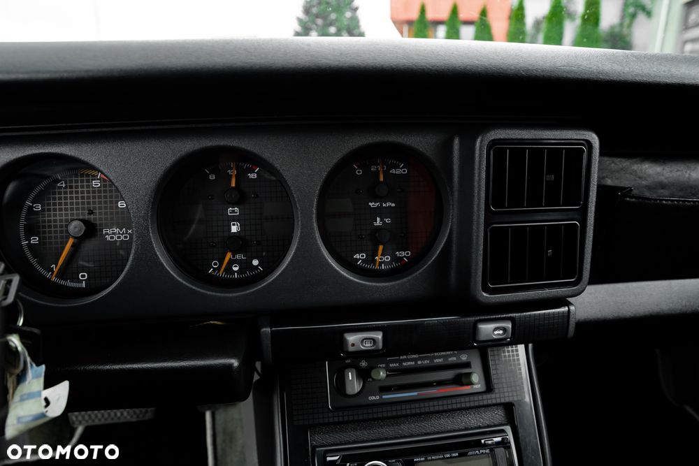 Pontiac Firebird - 24