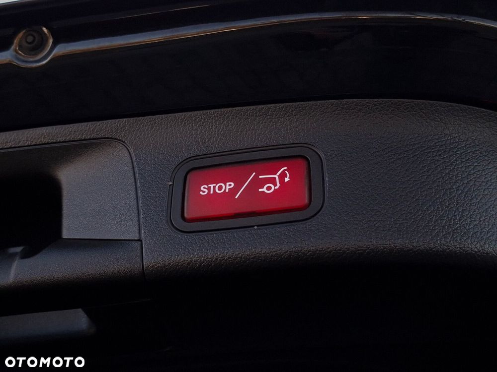 Mercedes-Benz GLA - 40