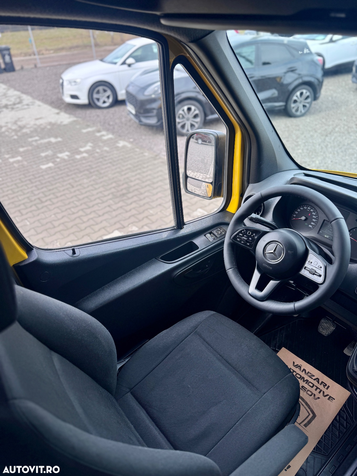 Mercedes-Benz Sprinter - 9