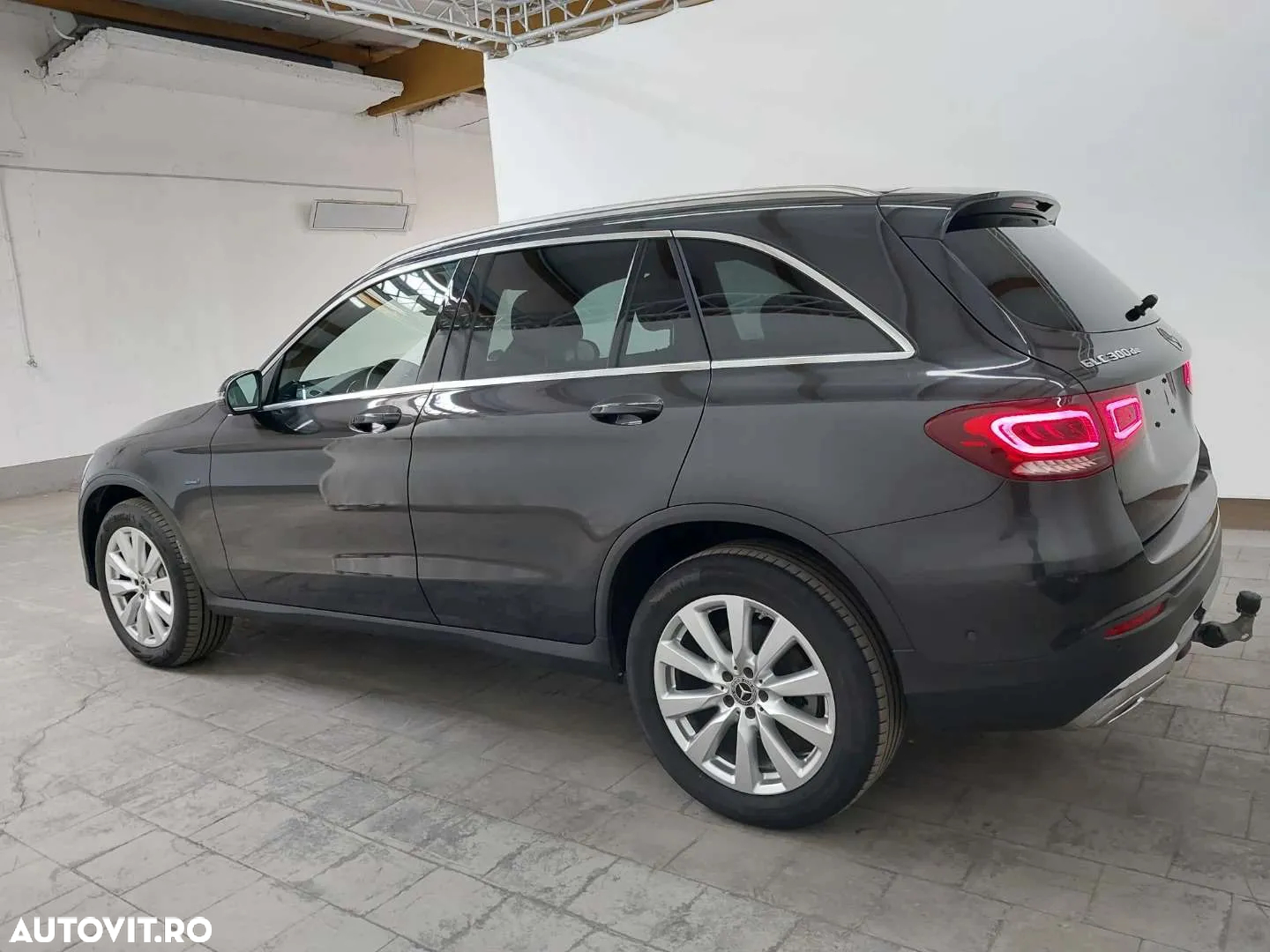 Mercedes-Benz GLC 300 de 4Matic 9G-TRONIC - 5