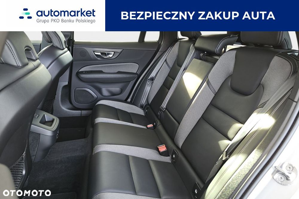 Volvo V60 B5 B AWD Plus Dark - 12