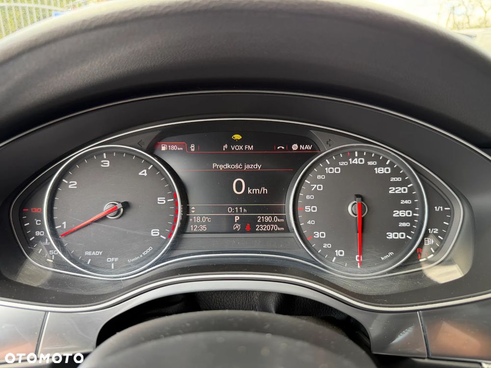 Audi A6 Avant 3.0 TDI quattro S tronic - 36